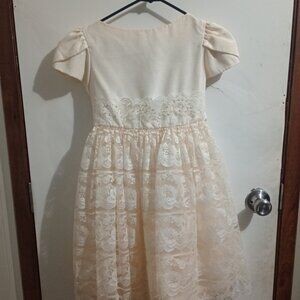 Girls dress size 7